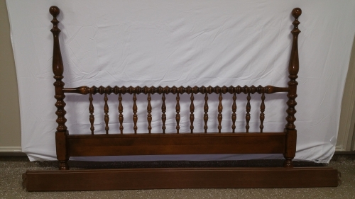 Ethan Allen Pediment Queen Bed