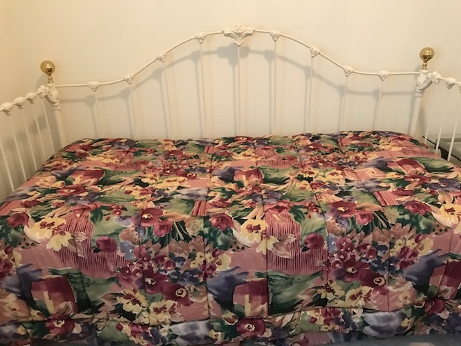 Day Bed with Trundle and Bedding