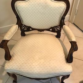 19thC Louis XV Parlor Chair